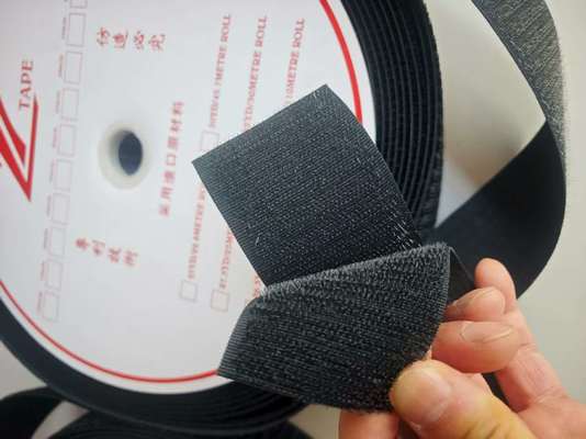 High temperature resistant 400 degree Celsius fireproof flame retardant stainless steel hook and aramid loop fastener tape for use inside aircraft cabins